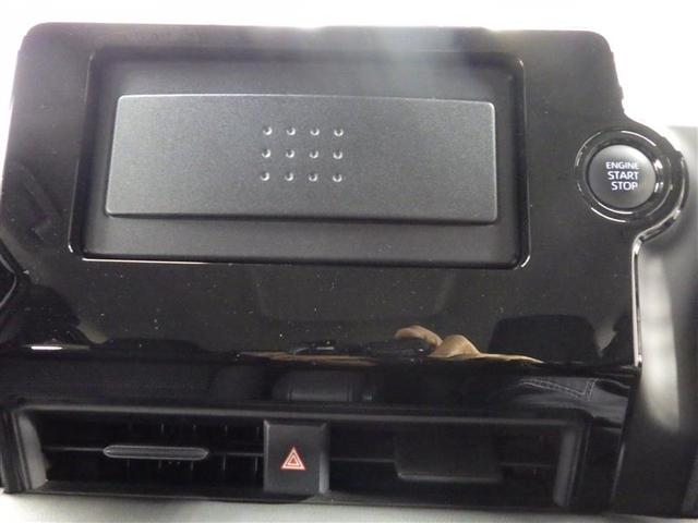 ノア Ｘ　衝突被害軽減システム　両側電動スライド　ＬＥＤヘッドランプ　ウオークスルー　乗車定員８人　３列シート　ワンオーナー　盗難防止装置　スマートキー　オートクルーズコントロール　フル装備　エアバッグ（7枚目）