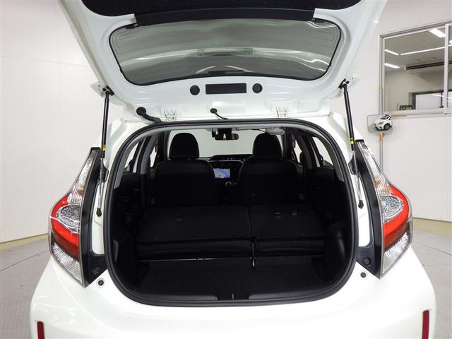 アクア クロスオーバー　フルセグ　メモリーナビ　ＤＶＤ再生　バックカメラ　衝突被害軽減システム　ＥＴＣ　ドラレコ　ＬＥＤヘッドランプ　盗難防止装置　アルミホイール　ＣＤ　スマートキー　フル装備　エアバッグ　横滑り防止機能（24枚目）