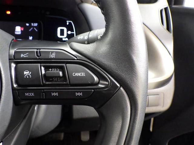 アクア Ｚ　フルセグ　メモリーナビ　ミュージックプレイヤー接続可　バックカメラ　衝突被害軽減システム　ＥＴＣ　ドラレコ　ＬＥＤヘッドランプ　ワンオーナー　盗難防止装置　アルミホイール　電動シート　スマートキー（18枚目）