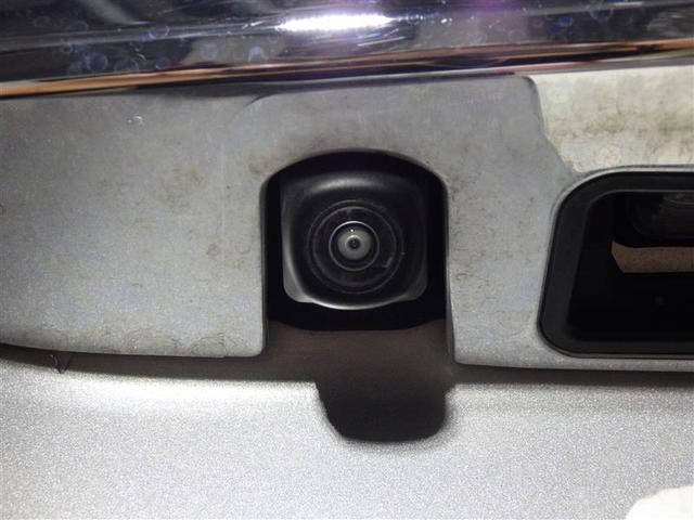 ノア Ｘ　４ＷＤ　フルセグ　メモリーナビ　ＤＶＤ再生　後席モニター　バックカメラ　衝突被害軽減システム　ＥＴＣ　両側電動スライド　ＬＥＤヘッドランプ　ウオークスルー　乗車定員７人　３列シート　ワンオーナー　ＣＤ（4枚目）