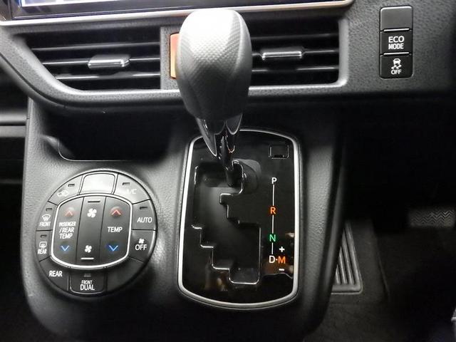 ノア Ｘ　４ＷＤ　フルセグ　メモリーナビ　ＤＶＤ再生　後席モニター　バックカメラ　衝突被害軽減システム　ＥＴＣ　両側電動スライド　ＬＥＤヘッドランプ　ウオークスルー　乗車定員７人　３列シート　ワンオーナー　ＣＤ（14枚目）