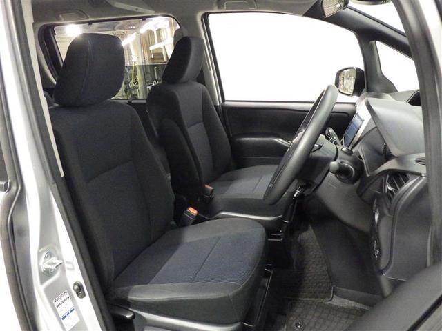 ノア Ｘ　４ＷＤ　フルセグ　メモリーナビ　ＤＶＤ再生　後席モニター　バックカメラ　衝突被害軽減システム　ＥＴＣ　両側電動スライド　ＬＥＤヘッドランプ　ウオークスルー　乗車定員７人　３列シート　ワンオーナー　ＣＤ（25枚目）