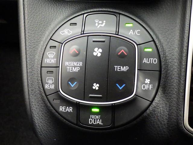 ノア Ｘ　フルセグ　メモリーナビ　ＤＶＤ再生　バックカメラ　衝突被害軽減システム　ＥＴＣ　電動スライドドア　ＬＥＤヘッドランプ　ウオークスルー　乗車定員８人　３列シート　アイドリングストップ　ＣＤ　フル装備（12枚目）