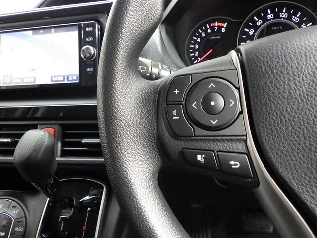 ノア Ｘ　フルセグ　メモリーナビ　ＤＶＤ再生　バックカメラ　衝突被害軽減システム　ＥＴＣ　電動スライドドア　ＬＥＤヘッドランプ　ウオークスルー　乗車定員８人　３列シート　アイドリングストップ　ＣＤ　フル装備（16枚目）