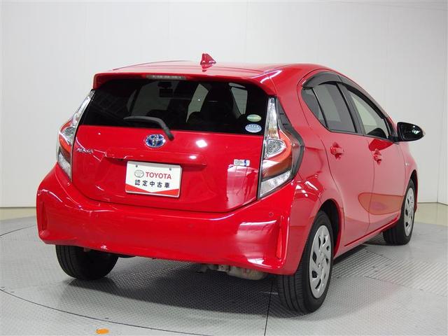 アクア Ｓ　ワンセグ　メモリーナビ　バックカメラ　衝突被害軽減システム　盗難防止装置　ＣＤ　スマートキー　フル装備　エアバッグ　横滑り防止機能　ハイブリッド（3枚目）