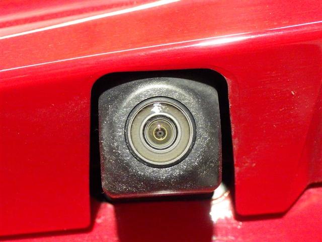 アクア Ｓ　ワンセグ　メモリーナビ　バックカメラ　衝突被害軽減システム　盗難防止装置　ＣＤ　スマートキー　フル装備　エアバッグ　横滑り防止機能　ハイブリッド（4枚目）