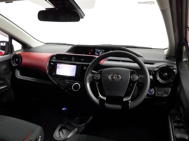 アクア Ｓ　ワンセグ　メモリーナビ　バックカメラ　衝突被害軽減システム　盗難防止装置　ＣＤ　スマートキー　フル装備　エアバッグ　横滑り防止機能　ハイブリッド（5枚目）