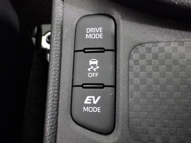 ヤリスクロス ハイブリッドZ フルセグ メモリーナビ DVD再生 ミュージックプレイヤー接続可 バックカメラ 衝突被害軽減システム ETC LEDヘッドランプ 盗難防止装置 アルミホイール CD 電動シート スマートキー フル装備(15枚目)