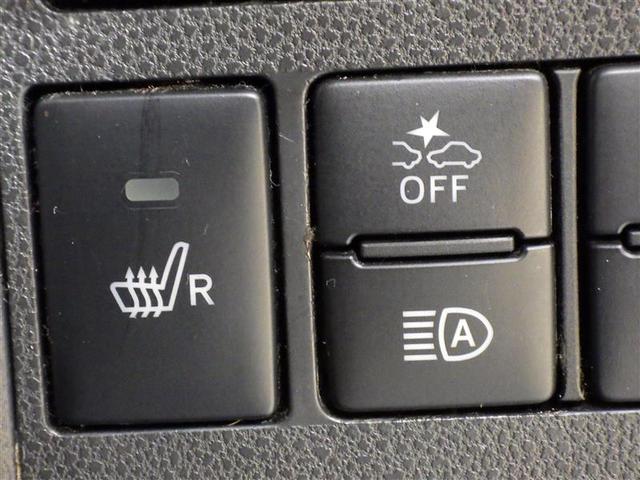 シフォン カスタムＲ　スマートアシスト　フルセグ　メモリーナビ　ＤＶＤ再生　バックカメラ　衝突被害軽減システム　ＥＴＣ　電動スライドドア　ＬＥＤヘッドランプ　フルエアロ　アイドリングストップ　盗難防止装置　アルミホイール　ベンチシート　ＣＤ（20枚目）