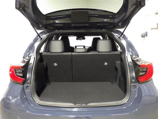 ヤリス ハイブリッドＺ　フルセグ　メモリーナビ　ミュージックプレイヤー接続可　バックカメラ　衝突被害軽減システム　ＥＴＣ　ＬＥＤヘッドランプ　ワンオーナー　盗難防止装置　スマートキー　オートクルーズコントロール　フル装備（25枚目）