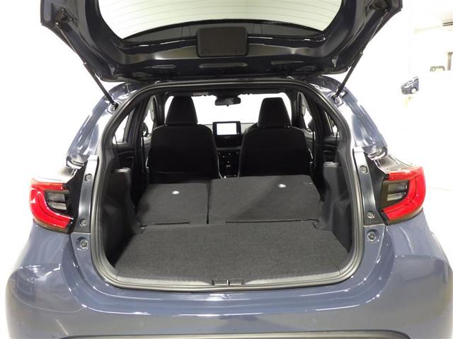 ヤリス ハイブリッドＺ　フルセグ　メモリーナビ　ミュージックプレイヤー接続可　バックカメラ　衝突被害軽減システム　ＥＴＣ　ＬＥＤヘッドランプ　ワンオーナー　盗難防止装置　スマートキー　オートクルーズコントロール　フル装備（26枚目）