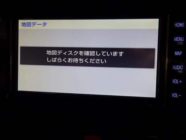 ルーミー カスタムＧ　フルセグ　メモリーナビ　ＤＶＤ再生　バックカメラ　衝突被害軽減システム　ＥＴＣ　ＬＥＤヘッドランプ　ウオークスルー　アイドリングストップ　盗難防止装置　アルミホイール　ＣＤ　スマートキー　フル装備（8枚目）