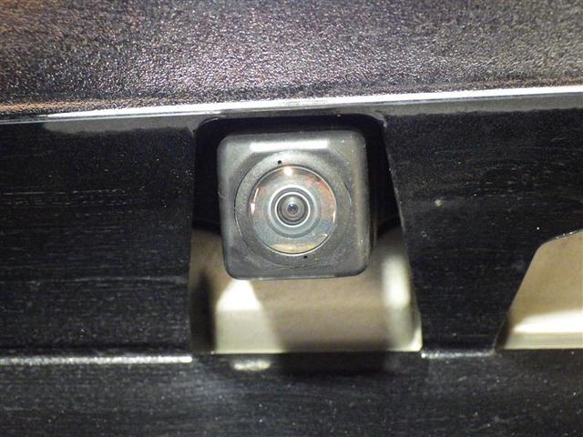 ルーミー カスタムＧ－Ｔ　フルセグ　メモリーナビ　ＤＶＤ再生　バックカメラ　衝突被害軽減システム　ＥＴＣ　両側電動スライド　ＬＥＤヘッドランプ　ウオークスルー　ワンオーナー　アイドリングストップ　盗難防止装置　アルミホイール（4枚目）