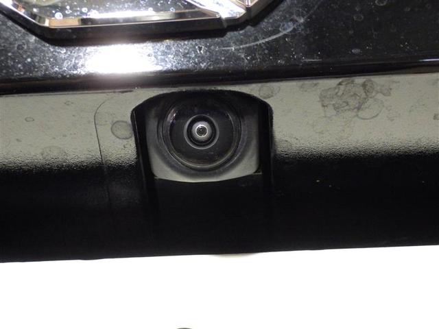 ヴォクシー Ｓ－Ｚ　フルセグ　メモリーナビ　ＤＶＤ再生　ミュージックプレイヤー接続可　後席モニター　バックカメラ　衝突被害軽減システム　ＥＴＣ　両側電動スライド　ＬＥＤヘッドランプ　乗車定員７人　３列シート　盗難防止装置（4枚目）