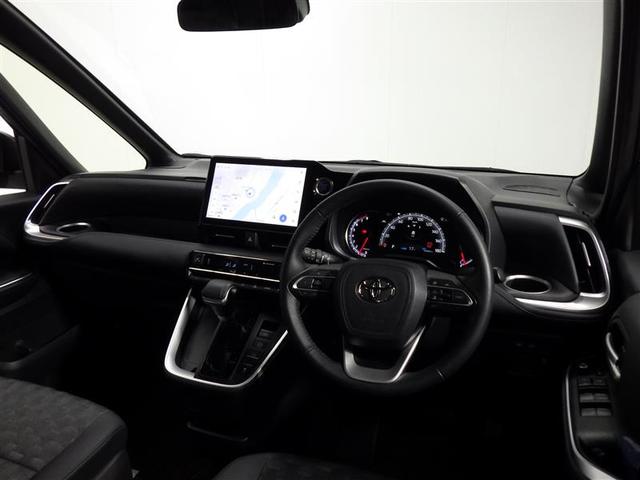 ヴォクシー Ｓ－Ｚ　フルセグ　メモリーナビ　ＤＶＤ再生　ミュージックプレイヤー接続可　後席モニター　バックカメラ　衝突被害軽減システム　ＥＴＣ　両側電動スライド　ＬＥＤヘッドランプ　乗車定員７人　３列シート　盗難防止装置（5枚目）