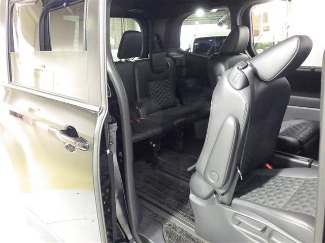 ヴォクシー Ｓ－Ｚ　フルセグ　メモリーナビ　ＤＶＤ再生　ミュージックプレイヤー接続可　後席モニター　バックカメラ　衝突被害軽減システム　ＥＴＣ　両側電動スライド　ＬＥＤヘッドランプ　乗車定員７人　３列シート　盗難防止装置（26枚目）