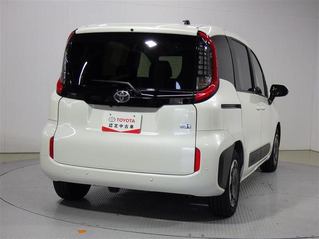 シエンタ ハイブリッドＺ　フルセグ　メモリーナビ　ミュージックプレイヤー接続可　後席モニター　バックカメラ　衝突被害軽減システム　ＥＴＣ　ドラレコ　両側電動スライド　ＬＥＤヘッドランプ　ウオークスルー　ワンオーナー　フル装備（3枚目）