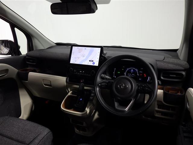 シエンタ ハイブリッドＺ　フルセグ　メモリーナビ　ミュージックプレイヤー接続可　後席モニター　バックカメラ　衝突被害軽減システム　ＥＴＣ　ドラレコ　両側電動スライド　ＬＥＤヘッドランプ　ウオークスルー　ワンオーナー　フル装備（5枚目）