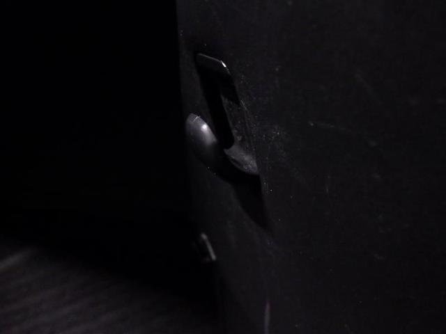 ルーミー X フルセグ メモリーナビ DVD再生 衝突被害軽減システム 電動スライドドア ウオークスルー ワンオーナー アイドリングストップ 盗難防止装置 CD スマートキー フル装備 エアバッグ 横滑り防止機能(12枚目)