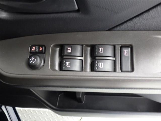 ルーミー X フルセグ メモリーナビ DVD再生 衝突被害軽減システム 電動スライドドア ウオークスルー ワンオーナー アイドリングストップ 盗難防止装置 CD スマートキー フル装備 エアバッグ 横滑り防止機能(19枚目)