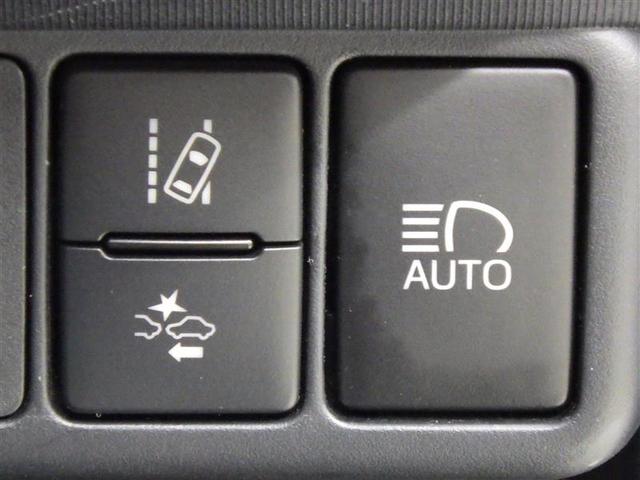 アクア クロスオーバー グラム ワンセグ メモリーナビ バックカメラ 衝突被害軽減システム ETC LEDヘッドランプ アルミホイール CD スマートキー ハーフレザー フル装備 エアバッグ 横滑り防止機能 ハイブリッド(18枚目)