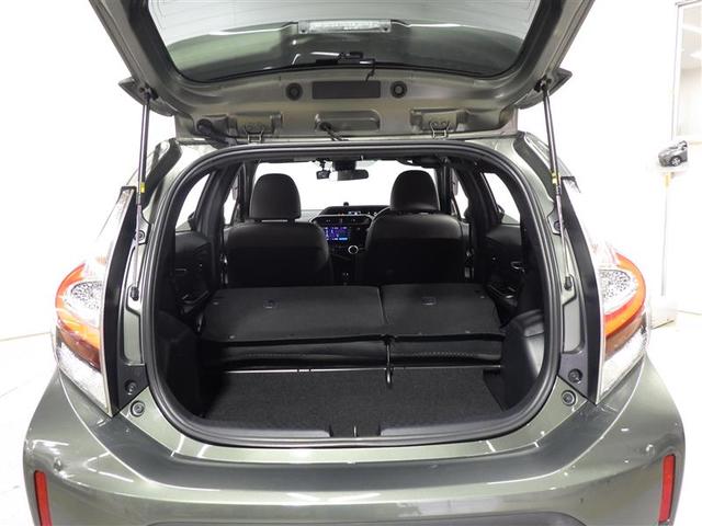 アクア クロスオーバー グラム ワンセグ メモリーナビ バックカメラ 衝突被害軽減システム ETC LEDヘッドランプ アルミホイール CD スマートキー ハーフレザー フル装備 エアバッグ 横滑り防止機能 ハイブリッド(24枚目)