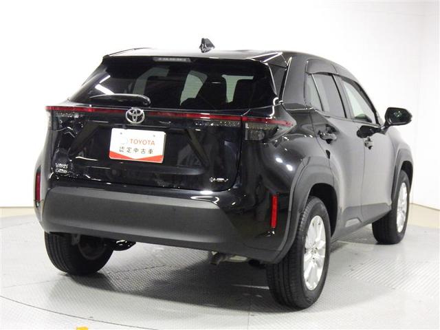 ヤリスクロス ハイブリッドＧ　フルセグ　ミュージックプレイヤー接続可　バックカメラ　衝突被害軽減システム　ＥＴＣ　ＬＥＤヘッドランプ　ワンオーナー　盗難防止装置　アルミホイール　スマートキー　オートクルーズコントロール　フル装備（3枚目）