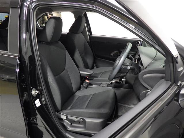 ヤリスクロス ハイブリッドＧ　フルセグ　ミュージックプレイヤー接続可　バックカメラ　衝突被害軽減システム　ＥＴＣ　ＬＥＤヘッドランプ　ワンオーナー　盗難防止装置　アルミホイール　スマートキー　オートクルーズコントロール　フル装備（21枚目）