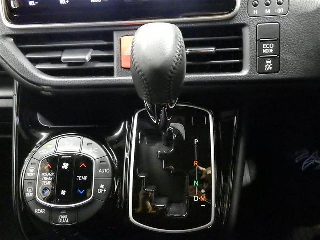 ノア Ｇ　フルセグ　メモリーナビ　ＤＶＤ再生　後席モニター　バックカメラ　衝突被害軽減システム　ＥＴＣ　両側電動スライド　ＬＥＤヘッドランプ　ウオークスルー　乗車定員７人　３列シート　ワンオーナー　盗難防止装置（14枚目）