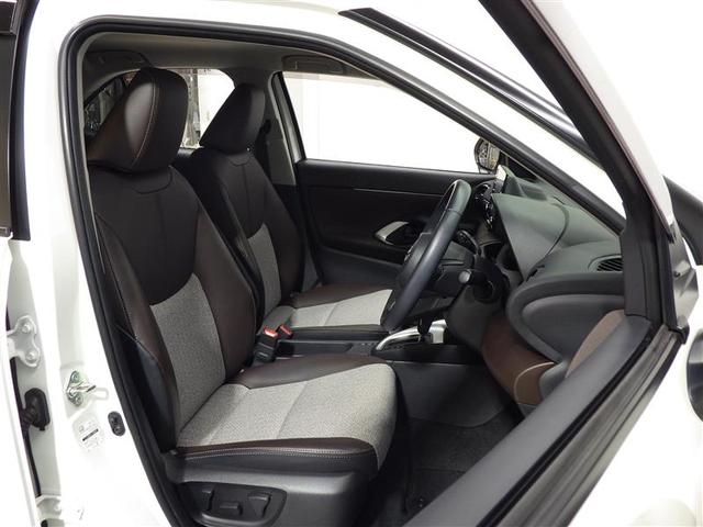 ヤリスクロス ハイブリッドＺ　フルセグ　メモリーナビ　ミュージックプレイヤー接続可　バックカメラ　衝突被害軽減システム　ＥＴＣ　ＬＥＤヘッドランプ　ワンオーナー　盗難防止装置　アルミホイール　電動シート　スマートキー　フル装備（23枚目）