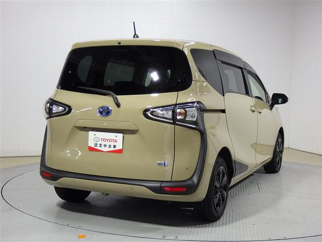 シエンタ ハイブリッド　ファンベースＸ　フルセグ　メモリーナビ　ＤＶＤ再生　バックカメラ　衝突被害軽減システム　ＥＴＣ　電動スライドドア　ウオークスルー　ワンオーナー　盗難防止装置　ＣＤ　スマートキー　フル装備　エアバッグ　横滑り防止機能（3枚目）