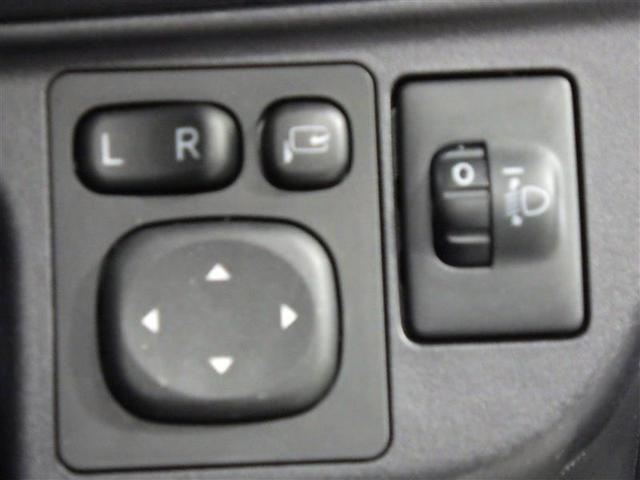 アクア Ｇブラックソフトレザーセレクション　ワンセグ　メモリーナビ　バックカメラ　衝突被害軽減システム　ＥＴＣ　盗難防止装置　ＣＤ　スマートキー　オートクルーズコントロール　フル装備　エアバッグ　横滑り防止機能　ハイブリッド（18枚目）