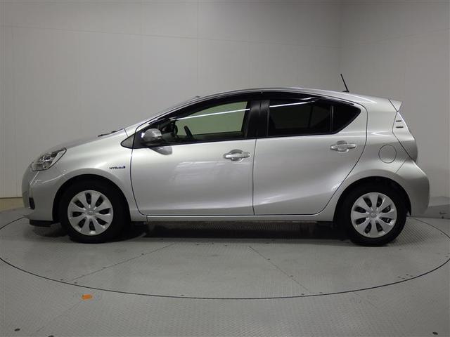 アクア Ｓ　フルセグ　メモリーナビ　ＤＶＤ再生　バックカメラ　ＥＴＣ　盗難防止装置　ＣＤ　スマートキー　フル装備　エアバッグ　横滑り防止機能　ハイブリッド（2枚目）