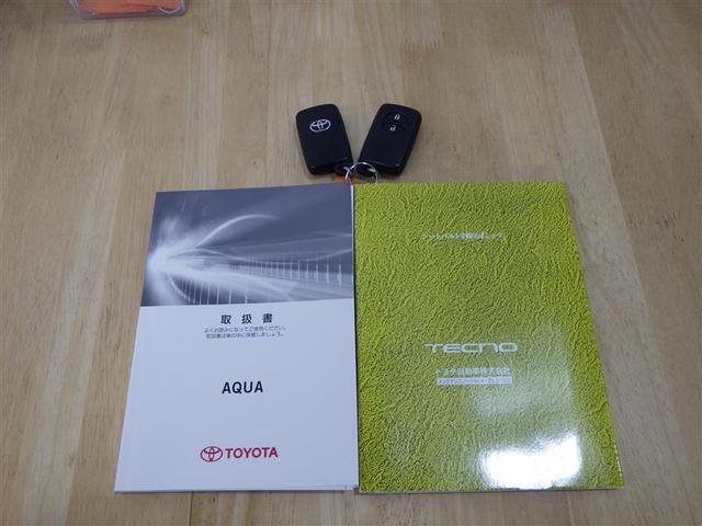 アクア Ｓ　フルセグ　メモリーナビ　ＤＶＤ再生　バックカメラ　ＥＴＣ　盗難防止装置　ＣＤ　スマートキー　フル装備　エアバッグ　横滑り防止機能　ハイブリッド（28枚目）