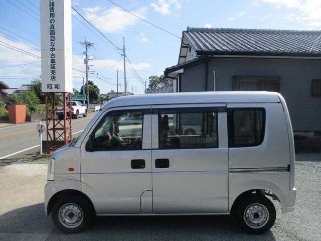 ＮＶ１００クリッパーバン ＤＸ　外装傷リペイント済　シート破れ無し　異臭無し　修復歴無し（8枚目）