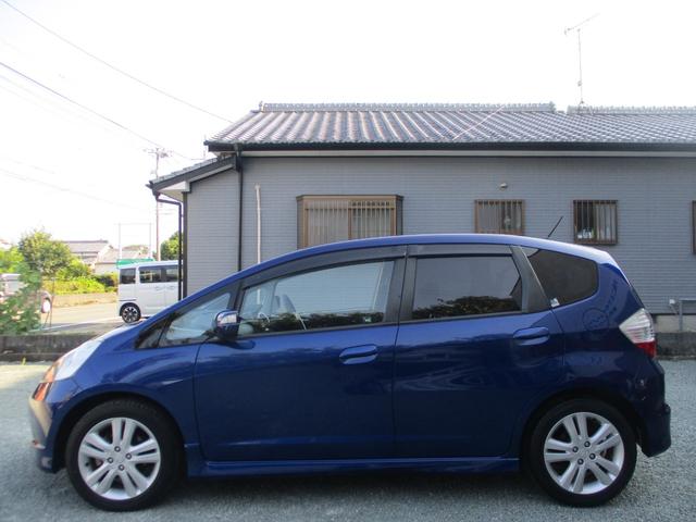 フィット ＲＳ　ハイウェイエディション　ＲＳ特別仕様車　ハイウェイエディション　５速ミッション　ガラスコーティング　異臭無し（7枚目）