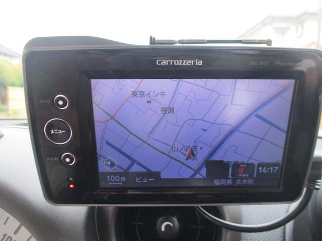 ＭＩＮＩ ワン　クロスオーバー　ミニのＳＵＶグレード　異臭無し　九州使用車下回り錆びなく安心　ガラスコーティング処理済　ステアリングカバーはシートカバーと同色です。（37枚目）