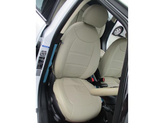 ＭＩＮＩ ワン　クロスオーバー　ミニのＳＵＶグレード　異臭無し　九州使用車下回り錆びなく安心　ガラスコーティング処理済　ステアリングカバーはシートカバーと同色です。（41枚目）