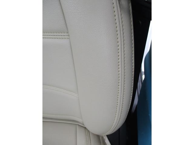 ＭＩＮＩ ワン　クロスオーバー　ミニのＳＵＶグレード　異臭無し　九州使用車下回り錆びなく安心　ガラスコーティング処理済　ステアリングカバーはシートカバーと同色です。（44枚目）