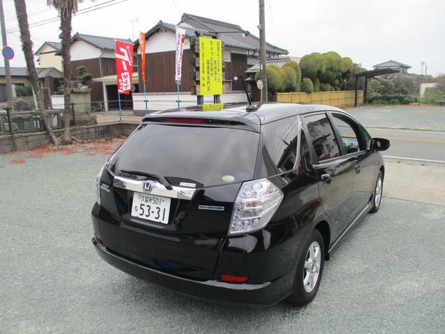 フィットシャトルハイブリッド ハイブリッド・ナビプレミアムセレクション　純正ＨＤＤナビ　ガラスコーティング済　異臭無し　ハイブリッド車　燃費リッター２５キロ（14枚目）