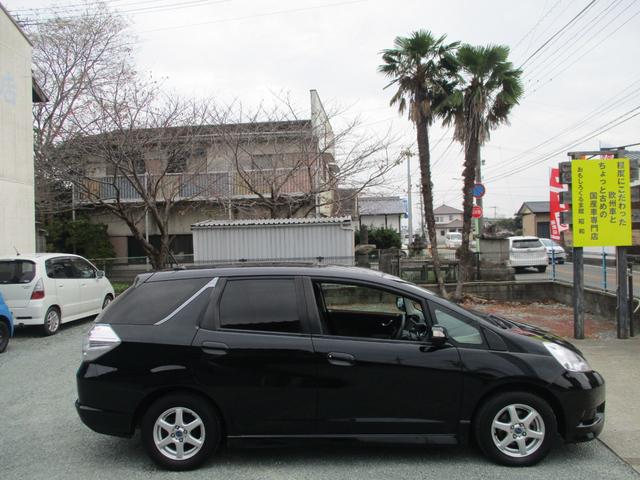 フィットシャトルハイブリッド ハイブリッド・ナビプレミアムセレクション　純正ＨＤＤナビ　ガラスコーティング済　異臭無し　ハイブリッド車　燃費リッター２５キロ（16枚目）