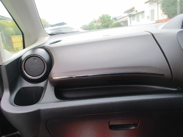 フィットシャトルハイブリッド ハイブリッド・ナビプレミアムセレクション　純正ＨＤＤナビ　ガラスコーティング済　異臭無し　ハイブリッド車　燃費リッター２５キロ（25枚目）