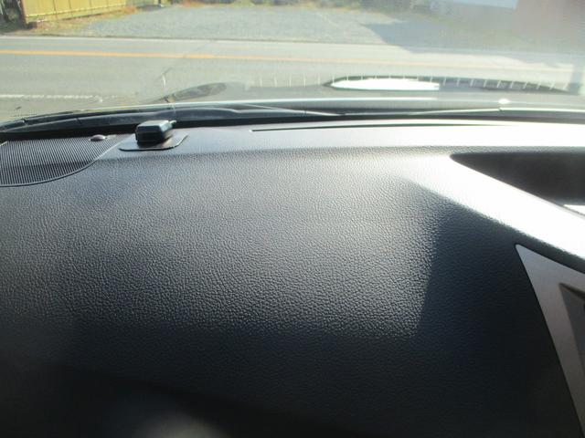 ���ڂ��Ă���܂��B�i�΁j�����ă{���l�b�g�_�N�g�̖������̂a�q�X�ɕς��܂��ăG���W���͑S�ĂQ�T�O�O�����ɕύX����n�g�b�G���W���Ń��b�^�[�P�S�L���̔R����������Ă���܂����@���̓{���l�b�g�Ƀ_�N�g��