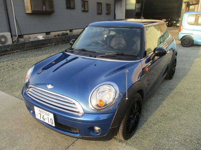 MINI ワン 自動車税 安い1400cc ボディ全磨き後 ガラスコーティング施工済 ルームクリーニング済 異臭無し エンジンオイル エレメント ブレーキフルード全交換渡し(6枚目)