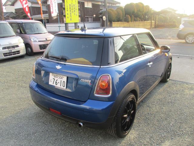 MINI ワン 自動車税 安い1400cc ボディ全磨き後 ガラスコーティング施工済 ルームクリーニング済 異臭無し エンジンオイル エレメント ブレーキフルード全交換渡し(14枚目)