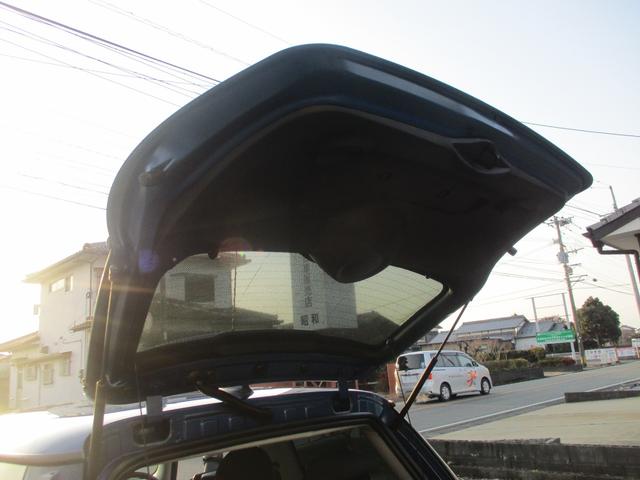 MINI ワン 自動車税 安い1400cc ボディ全磨き後 ガラスコーティング施工済 ルームクリーニング済 異臭無し エンジンオイル エレメント ブレーキフルード全交換渡し(19枚目)