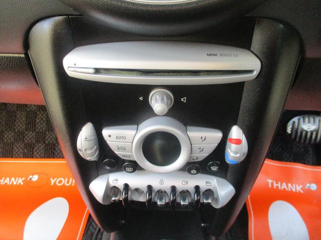 MINI ワン 自動車税 安い1400cc ボディ全磨き後 ガラスコーティング施工済 ルームクリーニング済 異臭無し エンジンオイル エレメント ブレーキフルード全交換渡し(29枚目)