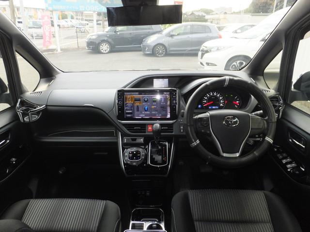 ヴォクシー ＺＳ　煌ＩＩ（14枚目）