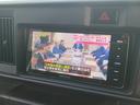 ピクシスバン クルーズ　ＳＡＩＩＩ　ナビ　バックカメラ　衝突軽減ブレーキ　地デジ　電動格納ミラー　ＥＴＣ　レベライザー　斜線制御　パワーウィンドウ　アイドリングストップ　エアコン　パワーステアリング　オートマチックハイビーム（8枚目）