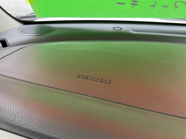 アルトラパン １０ｔｈアニバーサリーリミテッド　タイミングチェーン　スマートキー　プッシュスターター　電動格納ドアミラー　オートエアコン　ＣＤデッキ　ベンチシート　純正１４インチアルミホイール（13枚目）